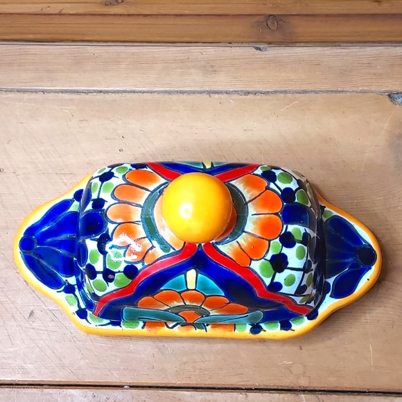 TALAVERA Mexico VERY Colorful Butter Dish - Picture 6 of 9